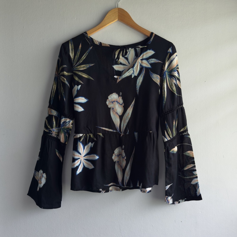 Roxy Heat of Banjar Floral Peplum Top Women Size S Black Tropical Boho